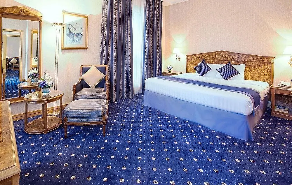 Capitol Hotel Jumeirah Ντουμπάι 4*,