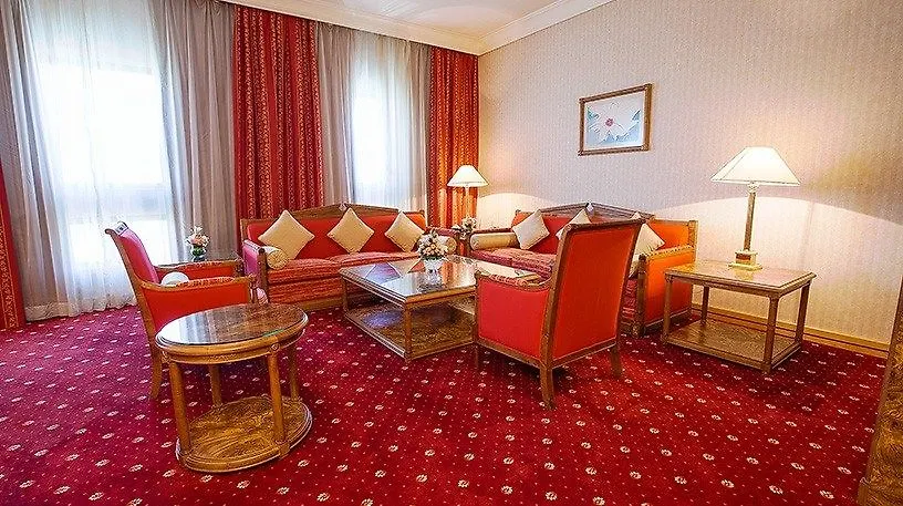 Capitol Hotel Jumeirah Ντουμπάι 4*,